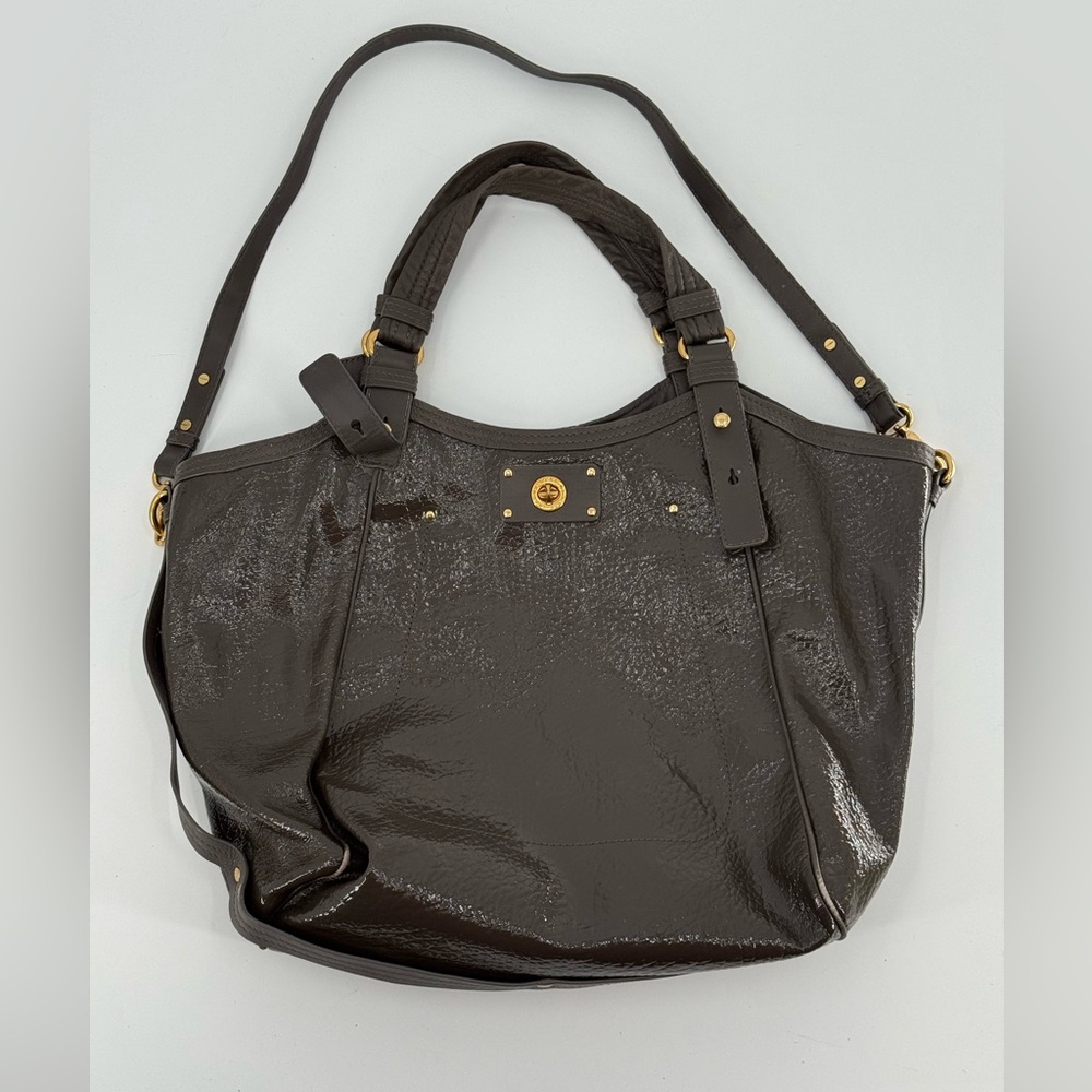 Marc‎ Jacobs Helena Taupe Brown Patent Leather Turn Lock Large Tote Shoulder Bag
